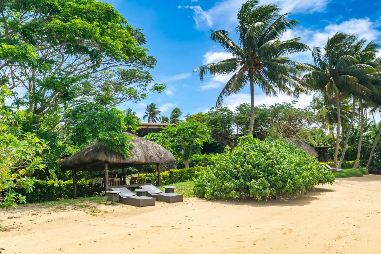 Coconut Grove Beachfront Cottages Matei Exterior foto